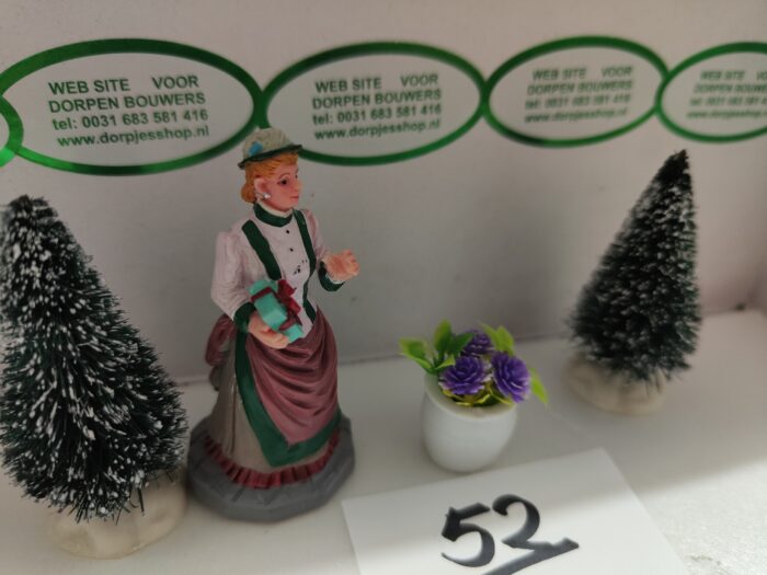 IMG20220721154532 Foto 52 Bloempotje met paarse bloemetjes - Afbeelding 1