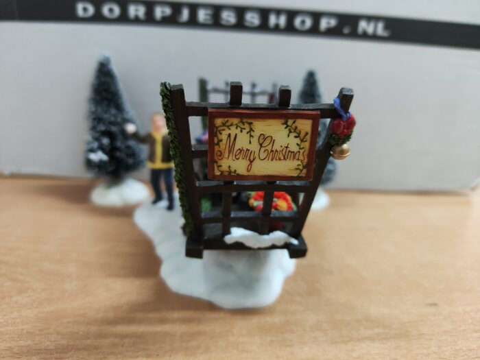 IMG20221218172013 Playing with snow around carriage - Afbeelding 3