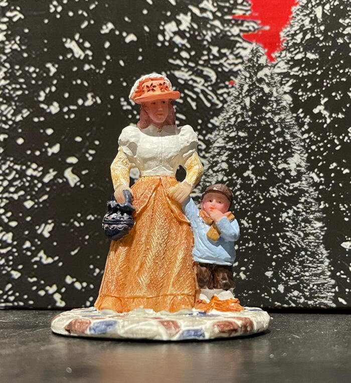 IMG-20230106-WA0031 Mother walking with son - Afbeelding 2