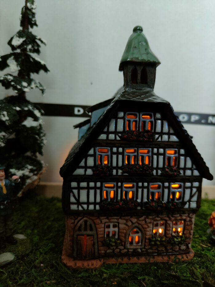 Fachwerk mit Türmchen 141069 - Afbeelding 2