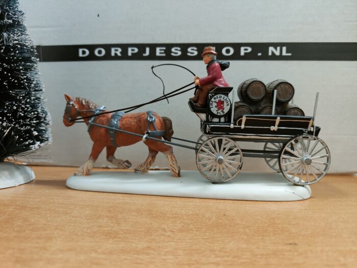 Red Lion pub beer wagon - Afbeelding 4