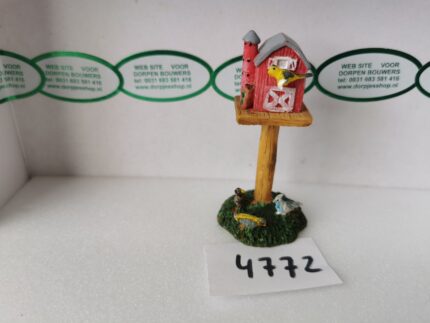 Foto 4772 Barn Birdhouse