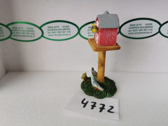 Foto 4772 Barn Birdhouse - Afbeelding 3