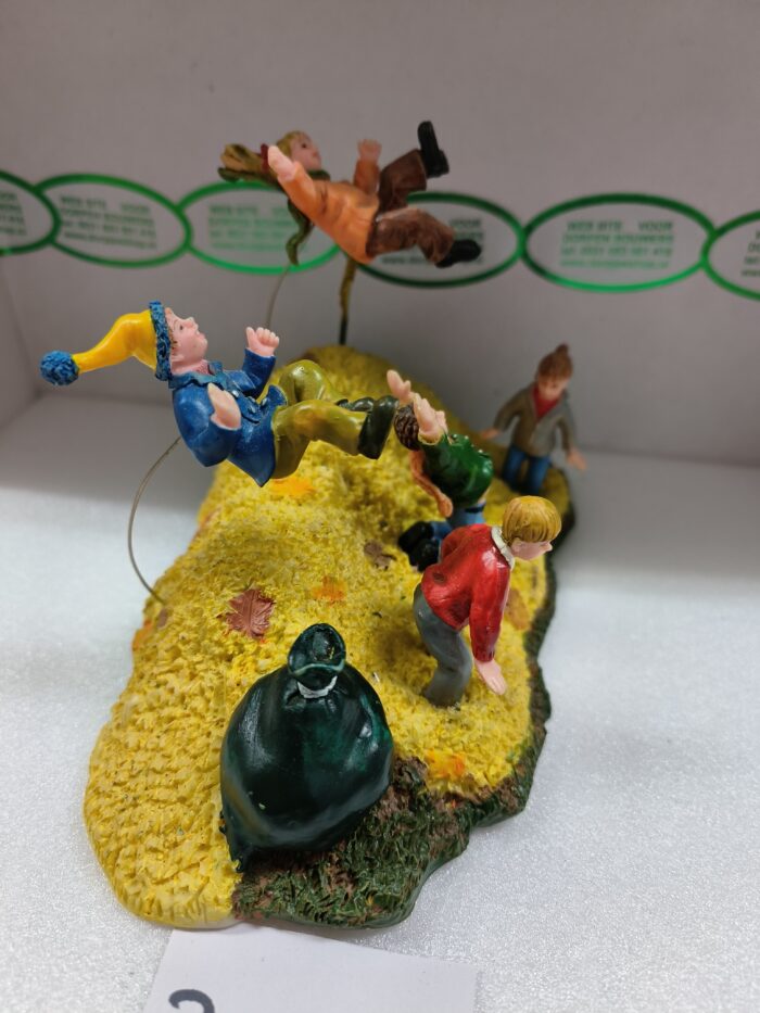 Leafpile Frolic - Afbeelding 3