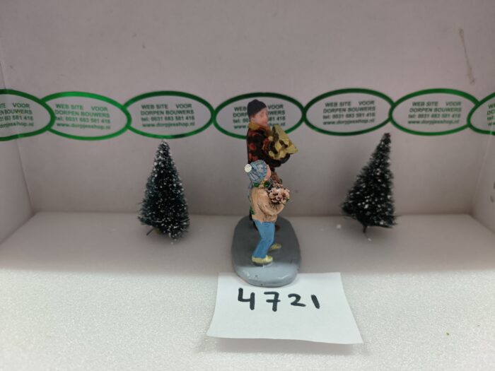 Foto 4721/29 Firewood for the Heard - Afbeelding 2