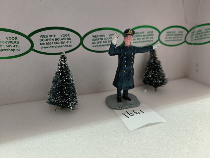 Foto 1661 Directing Traffic - Afbeelding 2