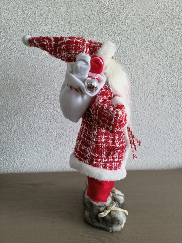 IMG20230816084540 Kerstman 4 Rood - Afbeelding 2