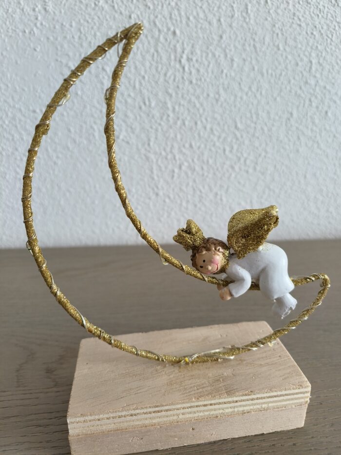 IMG20230824110729 Verlichte maan met engeltje - Afbeelding 1