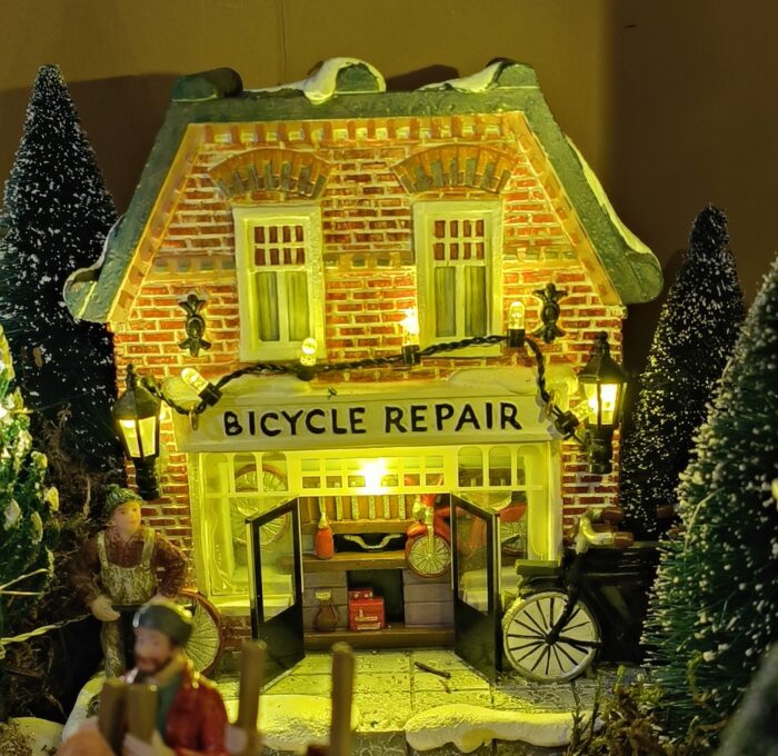 Bicycle repair shop - Afbeelding 2