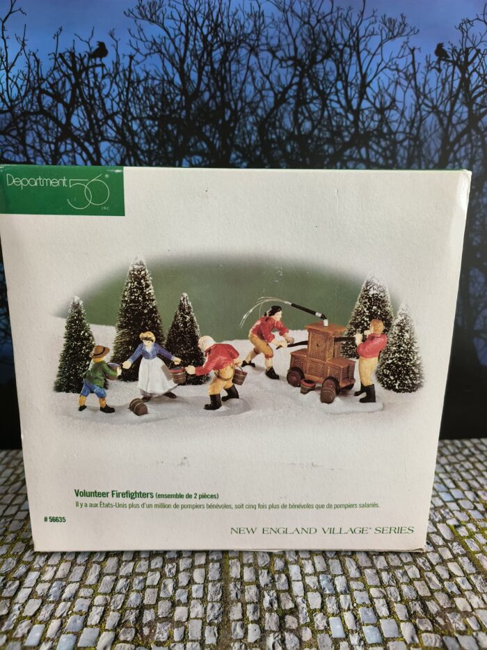 1 voltuneers New England Village Volunteer Firefighters - Afbeelding 1