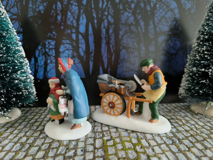 Heritage Village Knife Grinder - Afbeelding 4