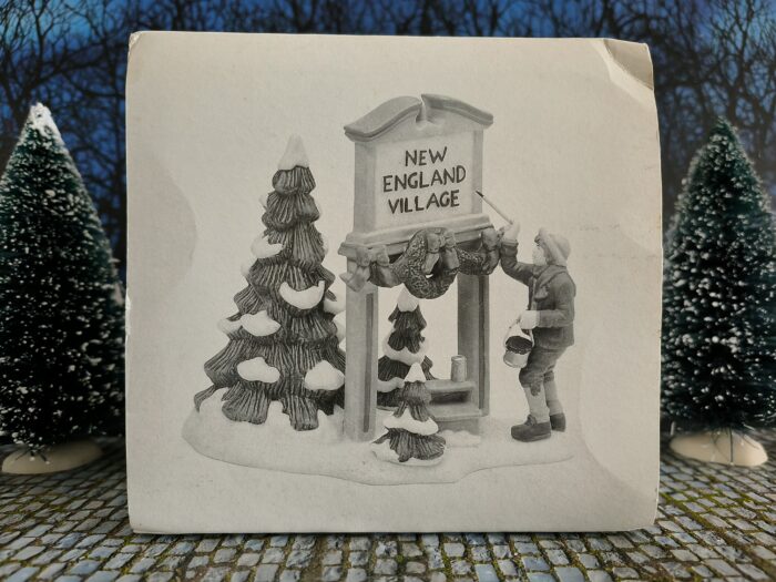 IMG20240405110029 New England Village Fresh Paint - Afbeelding 1