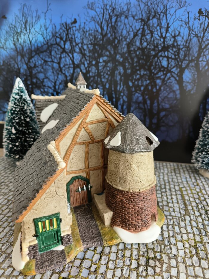 IMG20240405165247 Dickens Village Frasier family barn - Afbeelding 3