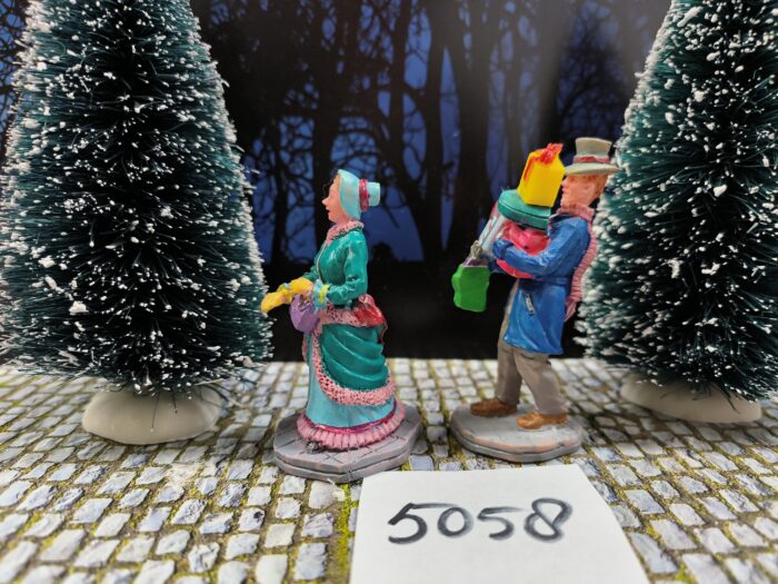 Foto 5058/45 Out Shopping - Afbeelding 2