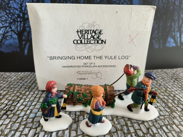 Bringing Home the Yule Log - Afbeelding 5