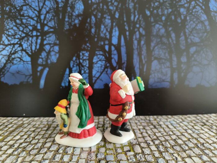 56090-3 Santa & Mrs Claus - Afbeelding 3