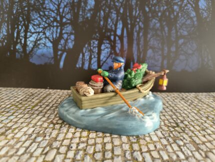 Bringing Christmas Cheer, Queens Port