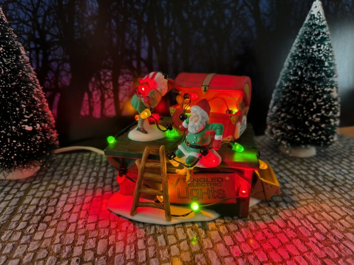 IMG20240515132239 Untangle The Christmas Lights - Afbeelding 1