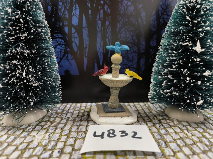 IMG20240527164022 Foto 4832/34 Village Birdbath - Afbeelding 1