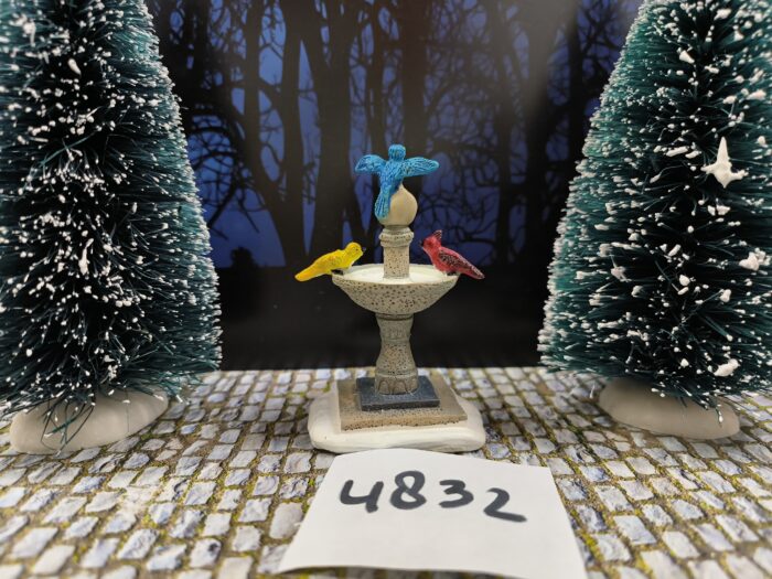 Foto 4832/34 Village Birdbath - Afbeelding 3