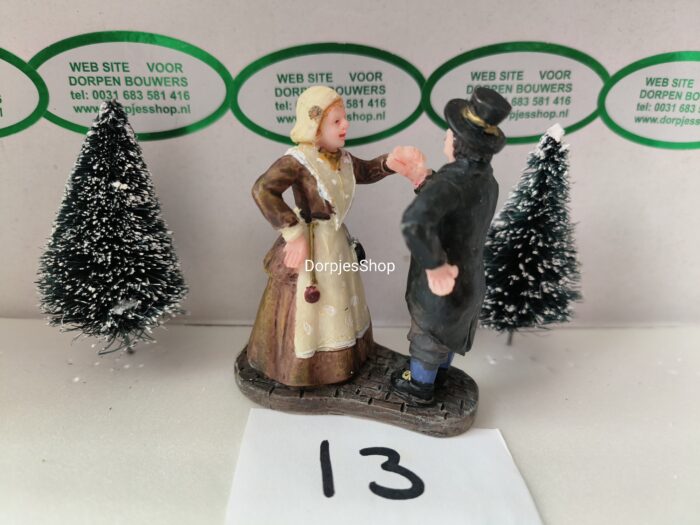 Foto 13 Paar in Friese klederdracht - Afbeelding 3