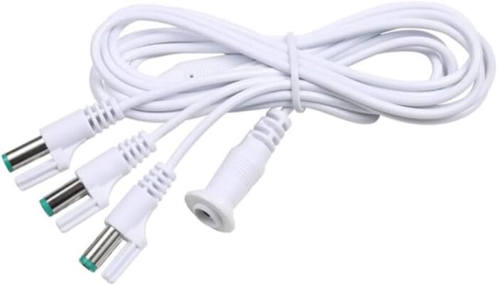 44340 3-Output Type U Wire (White) - Afbeelding 1