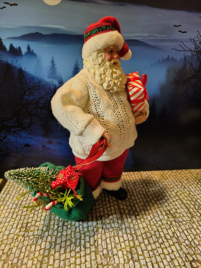 3: Kerstman witte trui en zak cadeautjes - Afbeelding 2