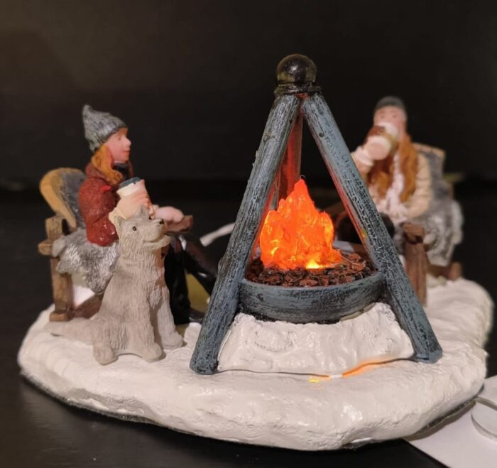 IMG-20241210-WA0124-1 Drinking hot chocolate by the fire - Afbeelding 2