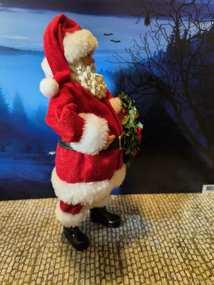 9: Kerstman met kerstkrans - Afbeelding 2