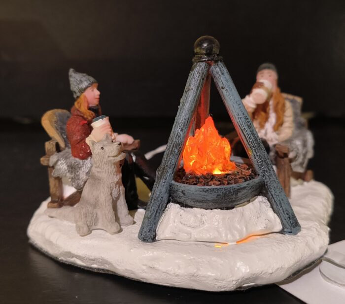 IMG20241210122718-2 Drinking hot chocolate by the fire - Afbeelding 3