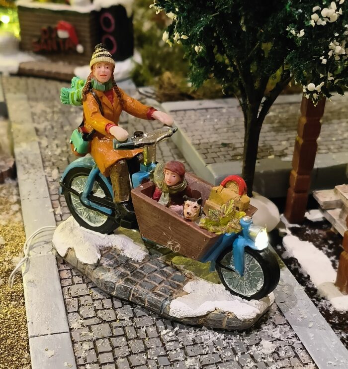 Mom on her cargo bike - Afbeelding 4