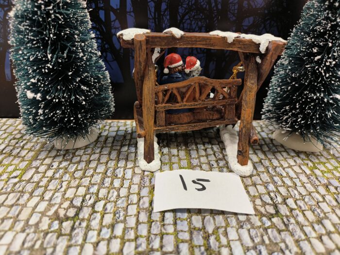 Intratuin Foto 15 Stel op schommelbank - Afbeelding 3