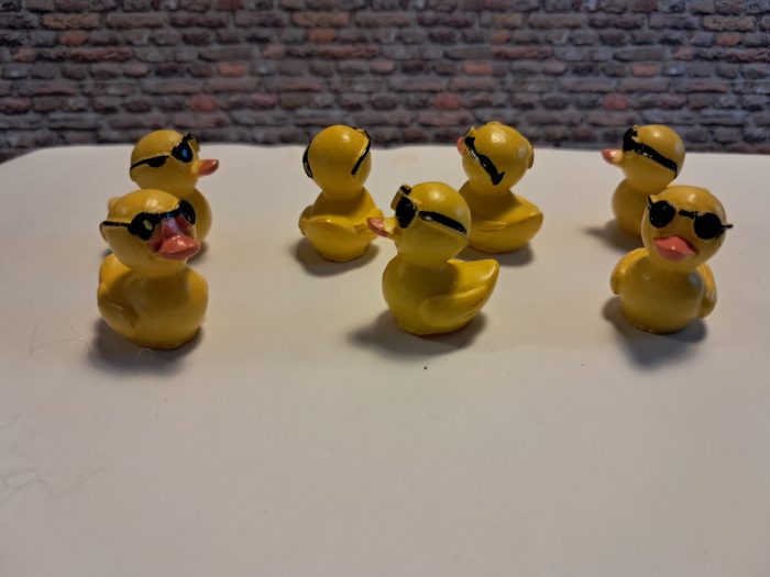 Eendjes met zonnebril in box 7st - Afbeelding 2