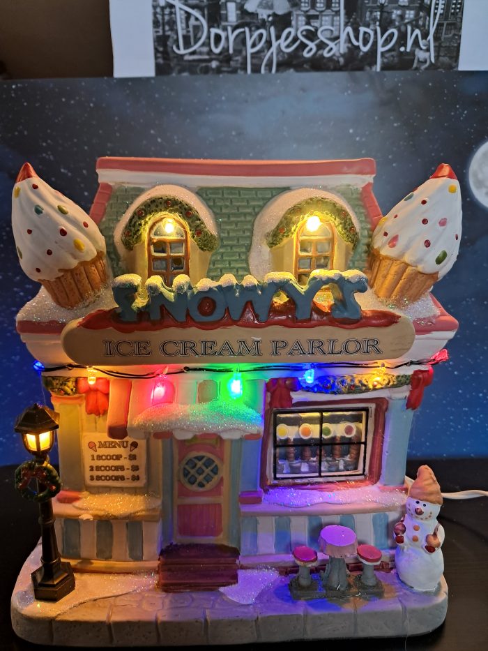 Snowy`s ice cream parlor - Afbeelding 1
