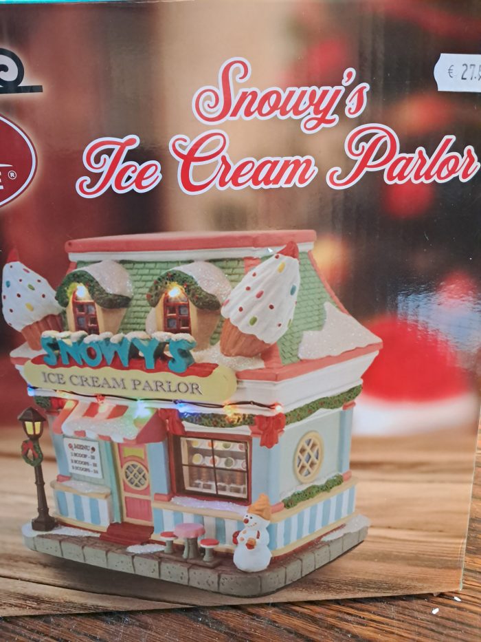 Snowy`s ice cream parlor - Afbeelding 5