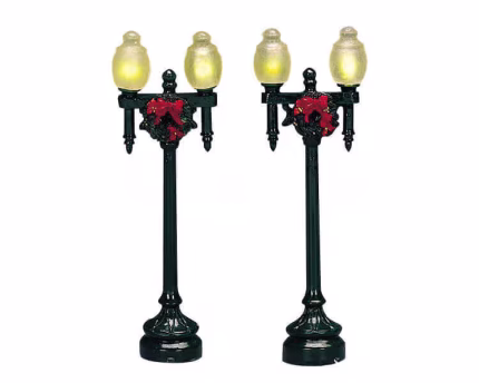 Globe Street Lamp,Set Of 2.