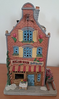 Lemax Holland House.*