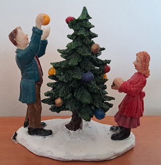 X-Mas Decorating The Tree.*