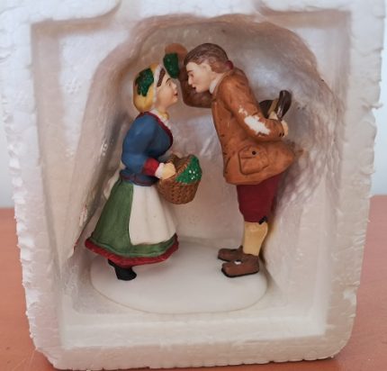 Dept56 Under The Mistletoe.*