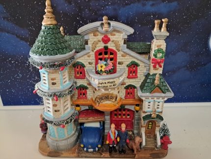 X-Mas Firehouse.*