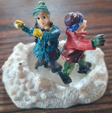 X-Mas Sneeuwbal Gevecht.*