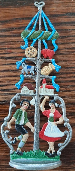 X-Mas Tiroler Standaard.*