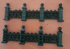 X-Mas Iron Gates,set of 2.*